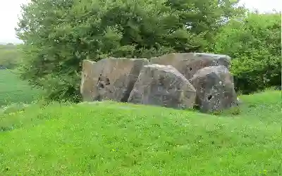 Arthur's Stone near Willersley